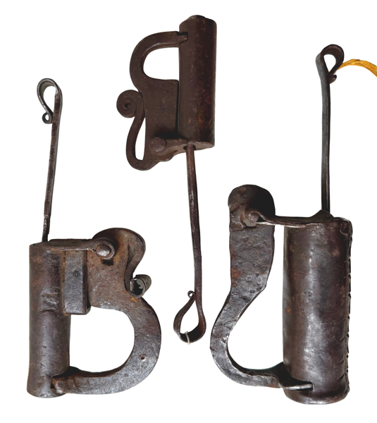 3 stk. 1600-talls boltelåser m/nøkkel