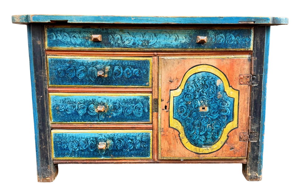 Ungkarsbord, Hjelle gård, Geilo.