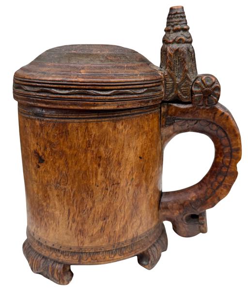 1700-talls løvekrus