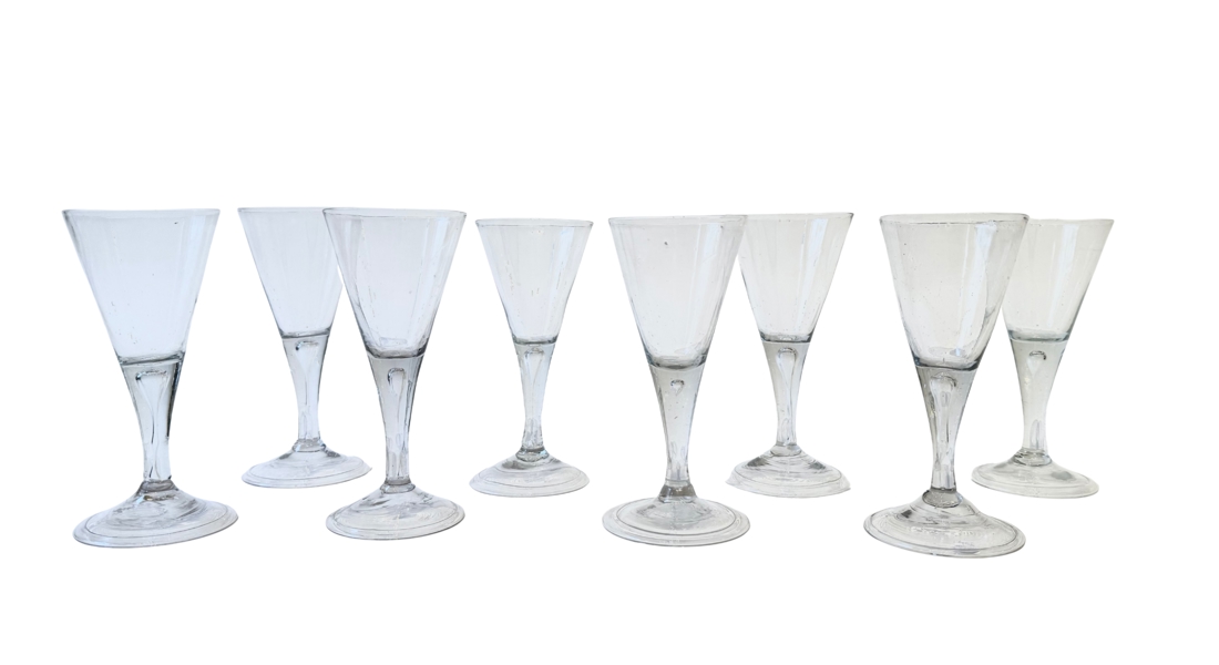 8 stk. Nøgen Jomfru, Hurdal